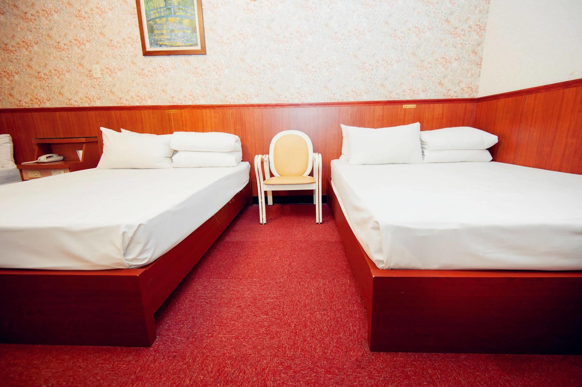 New May Flower Hotel Тайбэй Экстерьер фото